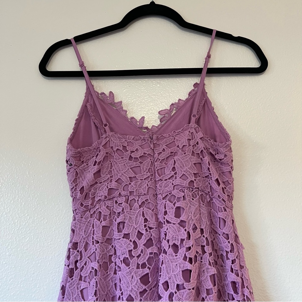 ASTR The Label Lace A-Line Midi Dress
Color: Lilac
Size: S - Picture 6 of 7